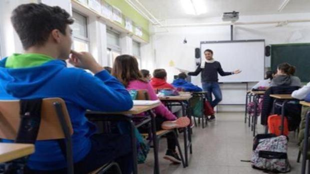 Directores de colegios e institutos de Cádiz alzan la voz ante «la falta de recursos» para una vuelta segura a las aulas