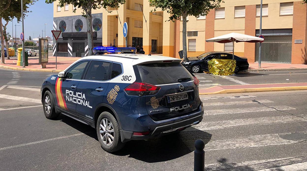 El accidente ha tenido lugar en la rotonda de acceso al recinto ferial