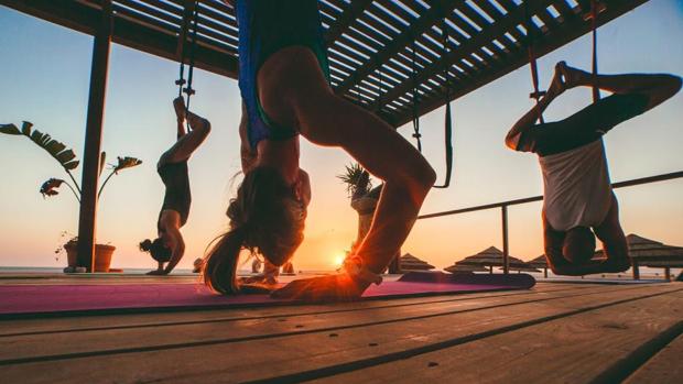 El aeroyoga, una herramienta para abrir el cuerpo y los campos energéticos