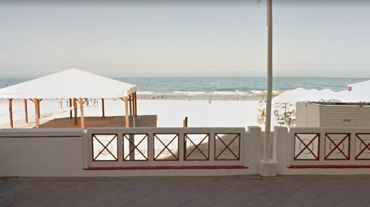 Imagen de la Playa Victoria en Cádiz capital