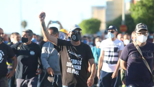 La industria auxiliar del metal de la Bahía de Cádiz convoca huelga general para el 27 de agosto