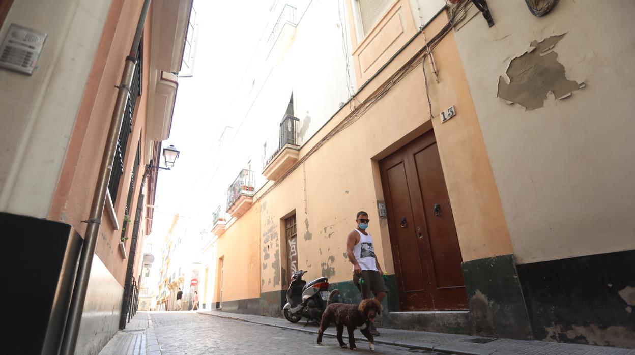 Edificio okupa en calle Rosario, Cádiz.