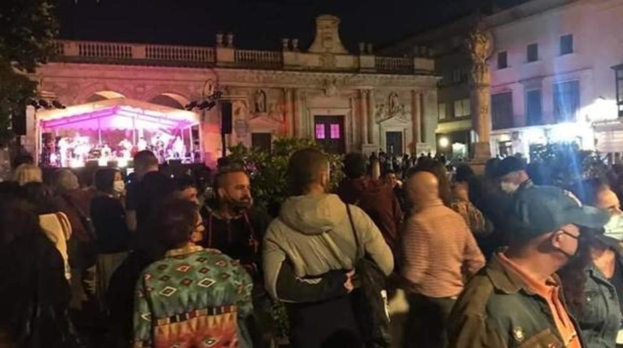 Aluvión de críticas al Xera Festival por incumplir las medidas anti-COVID-19