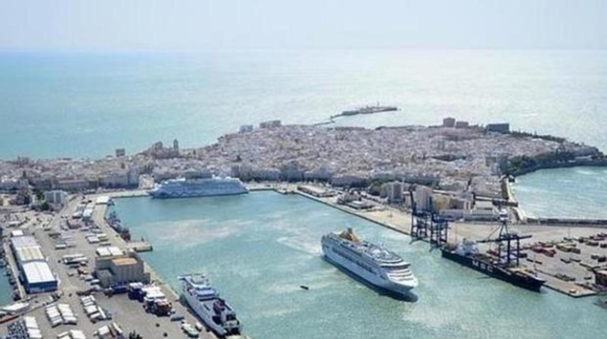 El Puerto de Cádiz participa esta semana en un encuentro sobre cruceros y otro logístico