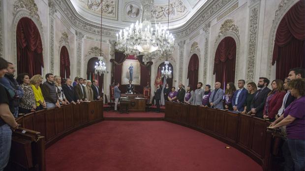 La Junta de Portavoces consensua su intención de volver a celebrar plenos presenciales en noviembre