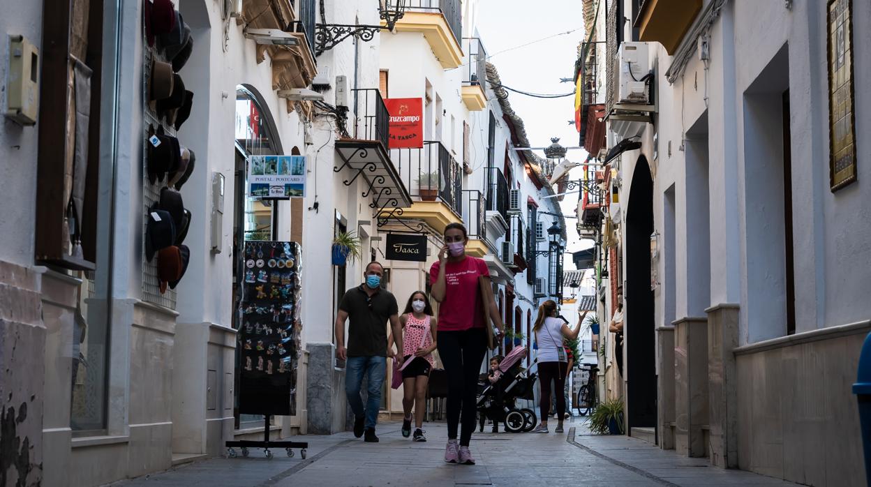 Écija limitará la entrada y salida de personas desde este jueves