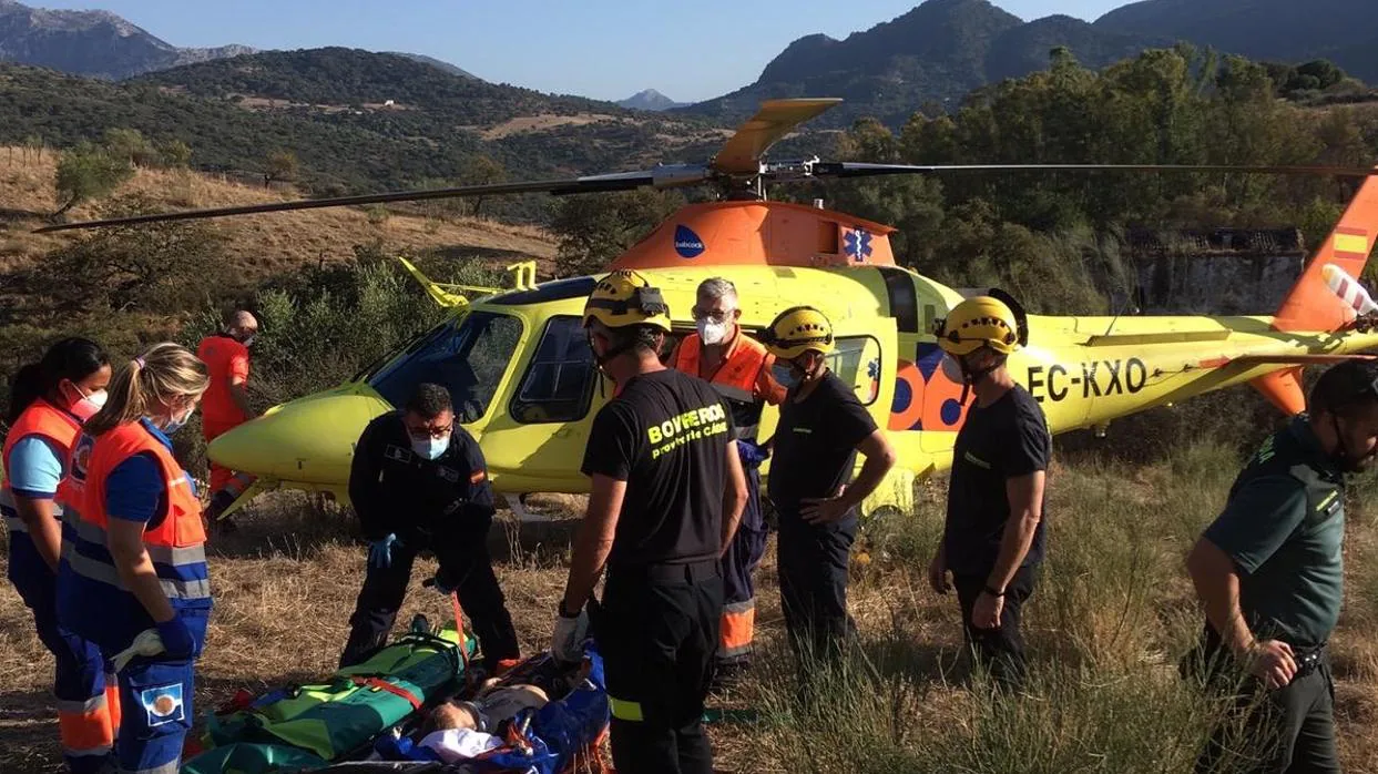 Rescatado, en helicóptero, un parapentista herido en Tavizna