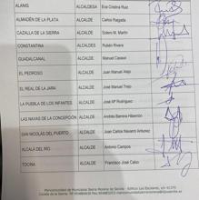 Escrito con las firmas de los alcaldes