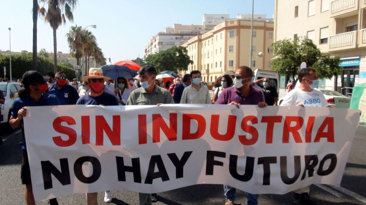 Manifestación el pasado julio en Cádiz en favor de la industria aeronáutica