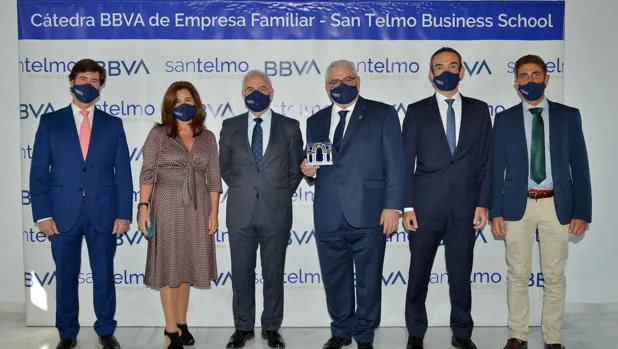 La empresa gaditana Autransa, premio de la Cátedra BBVA de San Telmo Business School
