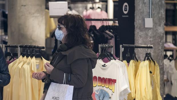 Cádiz: Comercio y hostelería, obligados a reinventarse para adaptarse a las nuevas restricciones