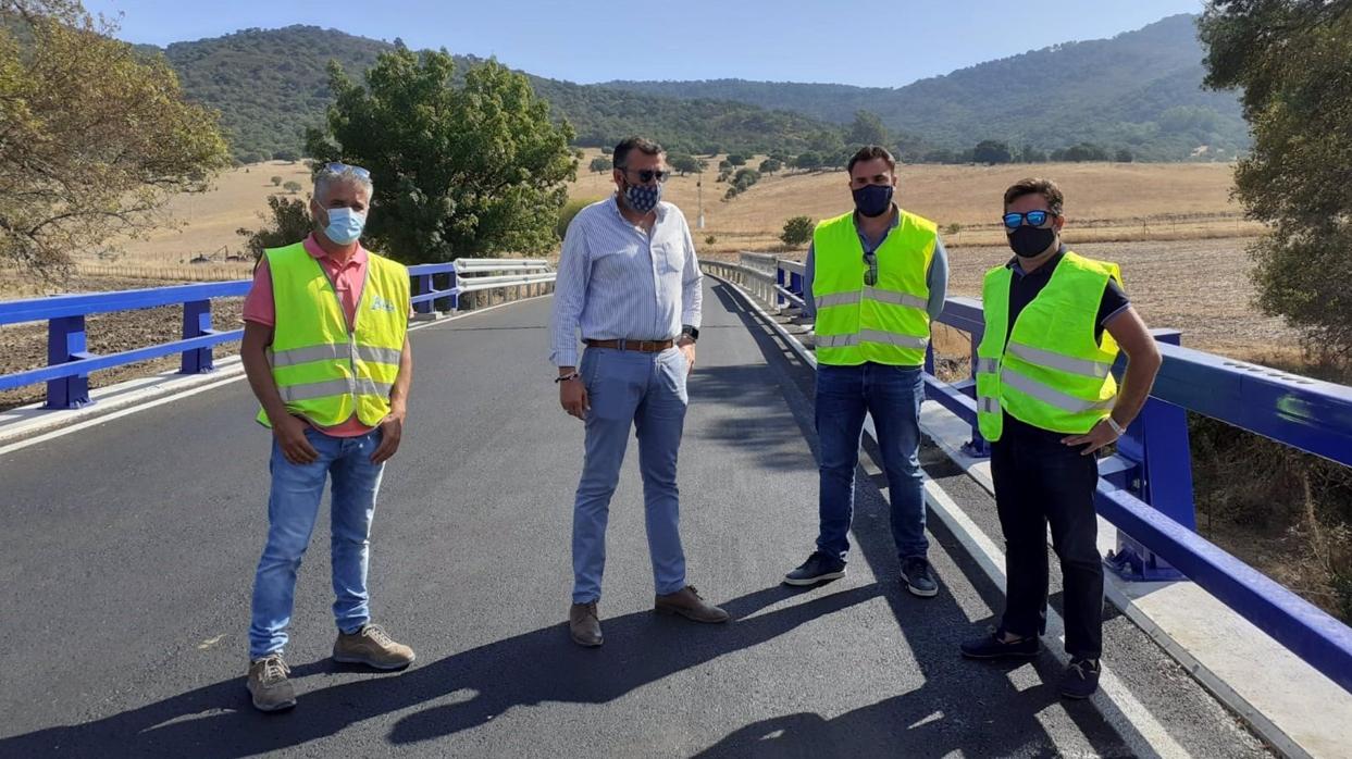 Diputación invierte un millón de euros en reparaciones de 12 carreteras gaditanas