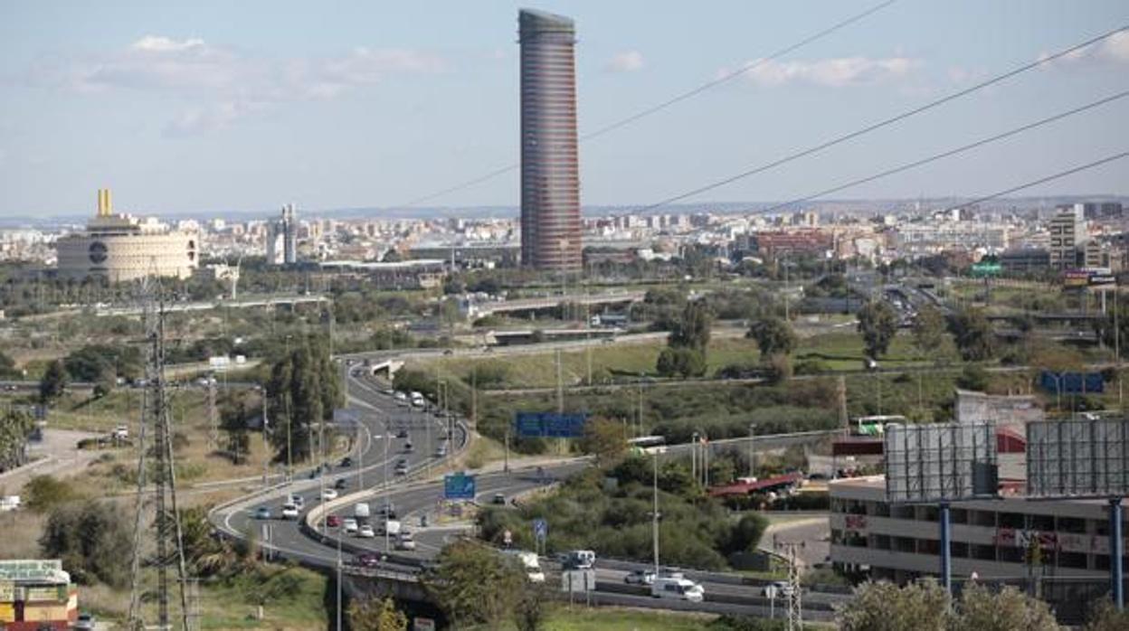 Imagen del nudo de La Pañoleta entre la SE-30 y la A-49 a la entrada a Camas