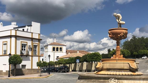 Salud declara no apta para el consumo el agua de Marchena y La Luisiana por presencia de benceno