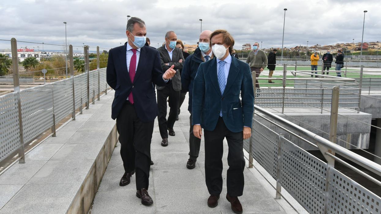 El Ayuntamiento de Tomares recepciona el Parque Empresarial Zaudín, el futuro gran centro de negocio y empresarial de Sevilla.