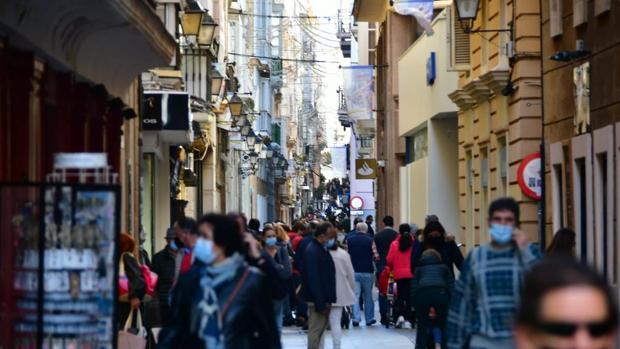 ¿Dónde están los vigilantes Covid-19 de Cádiz?