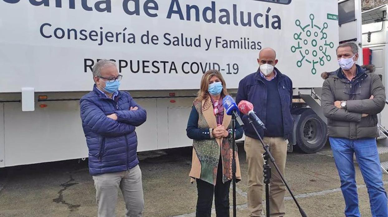 Un total de 228 vecinos de Setenil participan en el cribado masivo sin ningún positivo en coronavirus