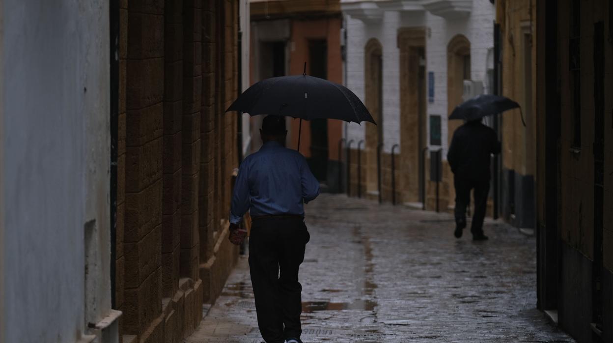 Este miércoles habrá que volver a abrir los paraguas