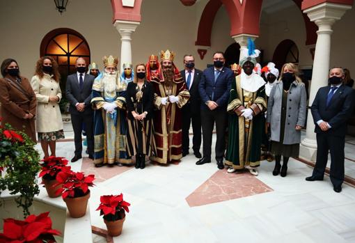 Entrega de las llaves de la ciudad a los Reyes Magos en Alcalá de Guadaíra