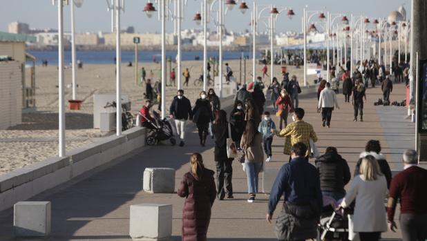 ¿Qué se puede hacer y qué no en Cádiz a partir de este miércoles?