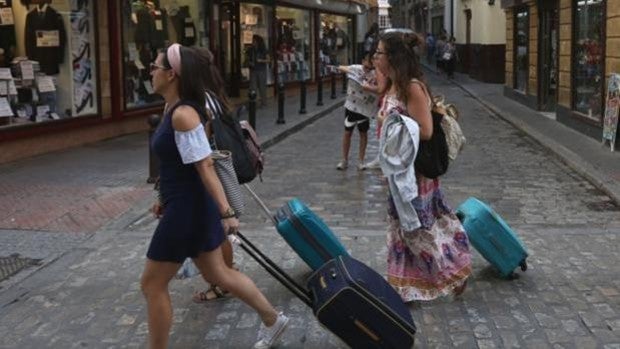 El sector turístico reclama más medidas para poder «sobrevivir»