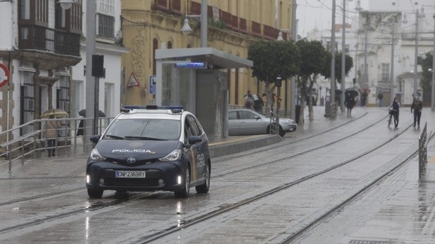 El nuevo cierre del comercio y la hostelería en San Fernando ahoga a propietarios y trabajadores