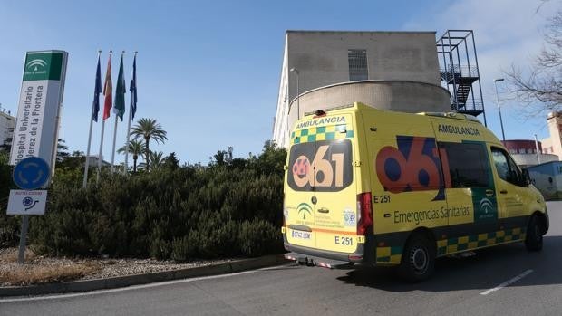 La saturación hospitalaria en Cádiz obliga a priorizar a los pacientes con más opciones de vivir