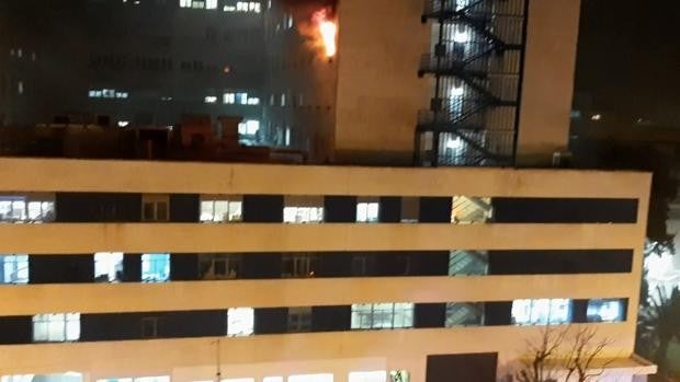 Prisión para el presunto autor del incendio en el Hospital Puerta del Mar de Cádiz