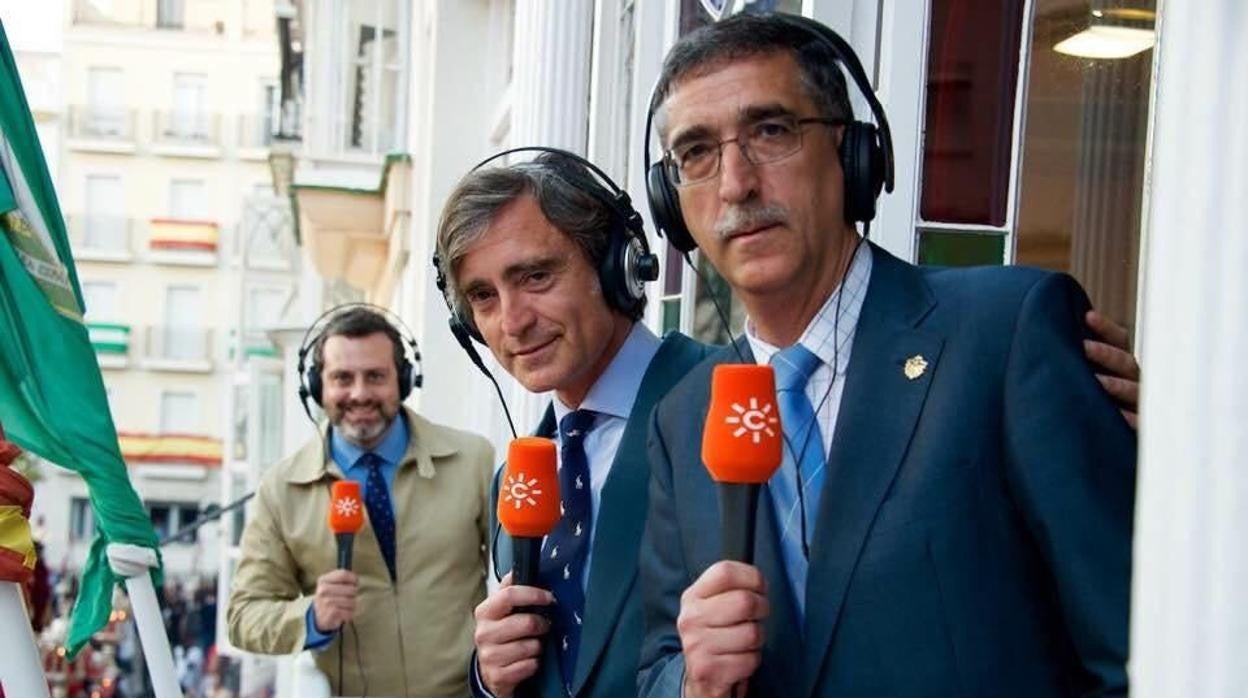 Jesús Devesa, Fernando Pérez y Juan Manzorro, las voces cofrades de Canal Sur Radio Cádiz