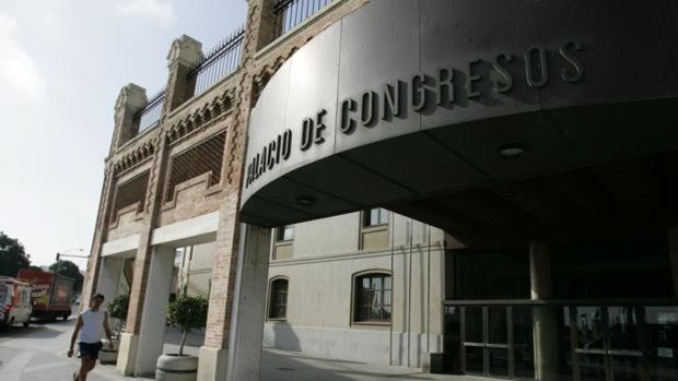 El Palacio de Congresos, centro de vacunación masiva contra el Covid en Cádiz