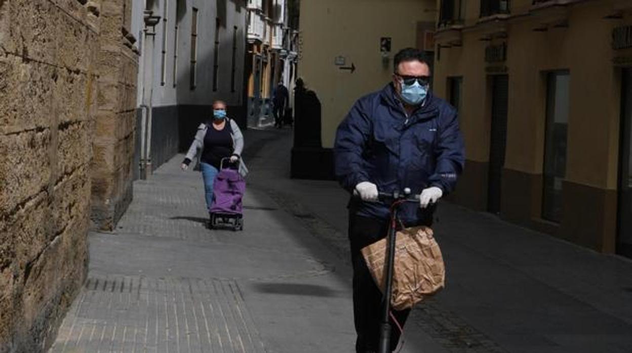 Coronavirus: Cádiz camina hacia el final de la tercera ola con 182 contagios y dos fallecidos