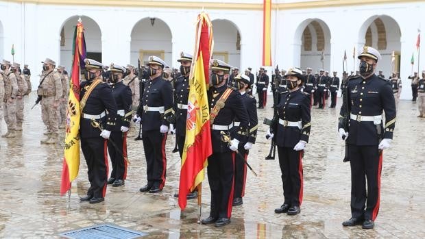 Los infantes de Marina celebran sus 484 años siendo valientes por tierra y por mar