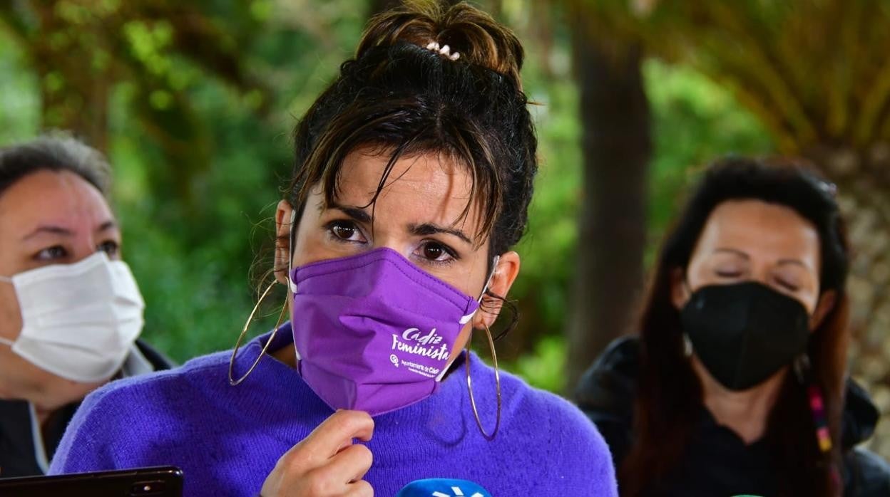 Teresa Rodríguez, en la rueda de prensa celebrada en el Parque Genovés