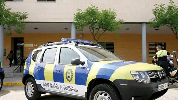 La Policía Local de El Viso del Alcor denuncia a 37 personas por una fiesta ilegal en un chalé