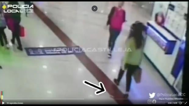 Buscan a una chica que perdió una importante cantidad de dinero en un centro comercial de Sevilla