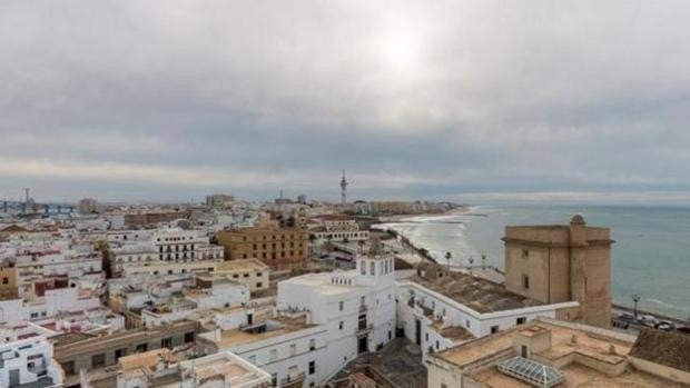 El tiempo en Cádiz: cielos cubiertos con nubes durante el fin de semana en la provincia