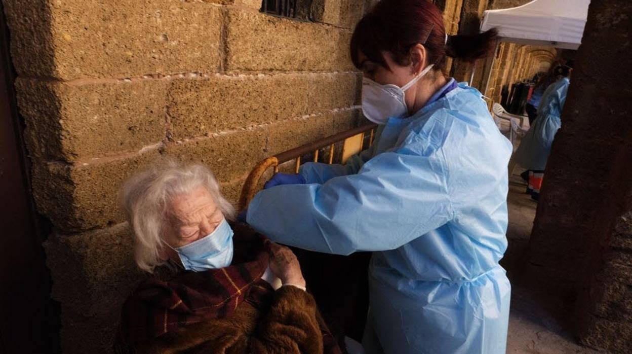 En la provincia ya se han vacunado 206.879 personas.