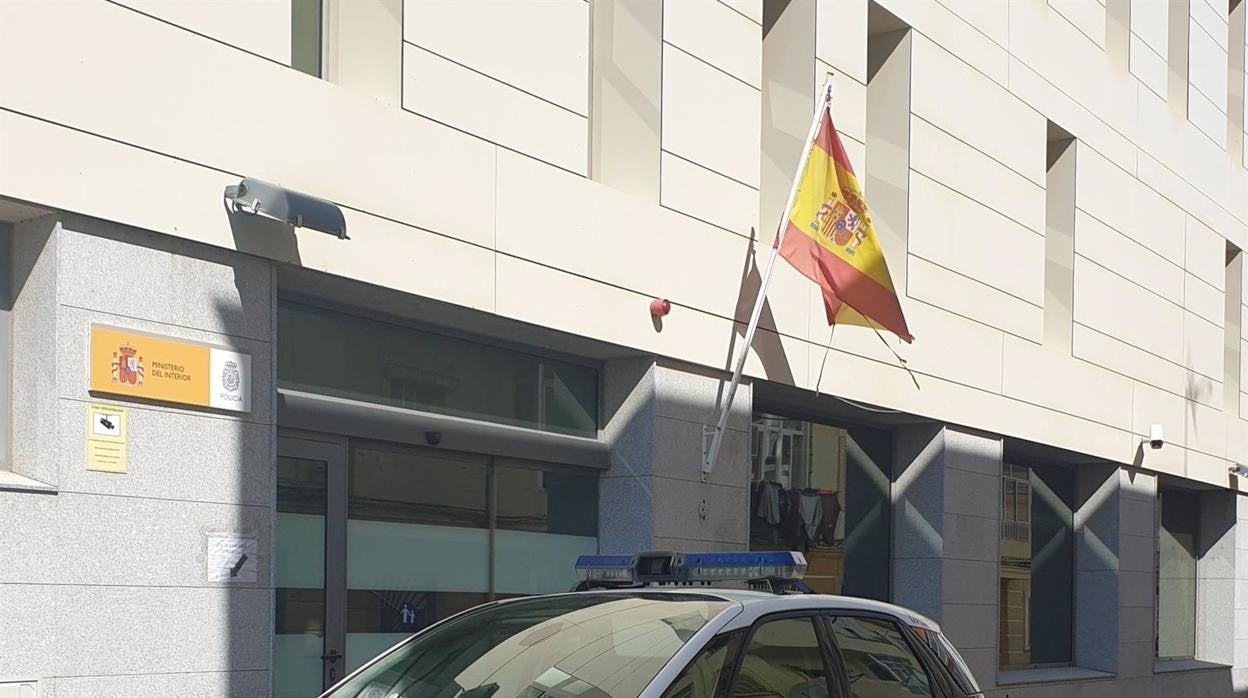 Detenido en Jerez un exempleado de una aseguradora al suplantar identidad de clientes para microcréditos