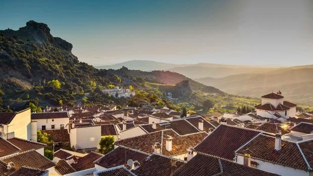 Seis pueblos de la Sierra de Cádiz, a pocas horas de ser cerrados por su alta tasa de incidencia