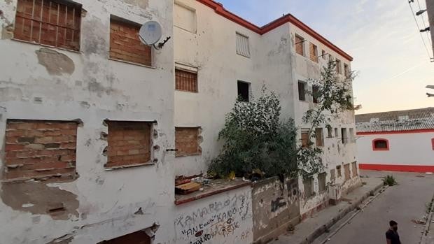 La Junta derribará en junio dos edificios más de la barriada de José Antonio, en El Puerto de Santa María