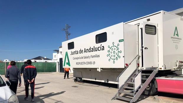 La Junta programa en la Sierra nuevos cribados en Bornos, Espera y Ubrique para la próxima semana