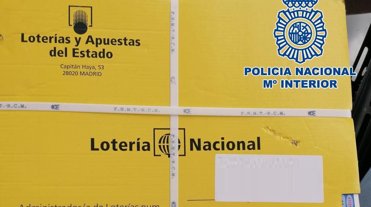 La Policía recupera en Cádiz 450 decimos de Lotería Nacional extraviados en la calle