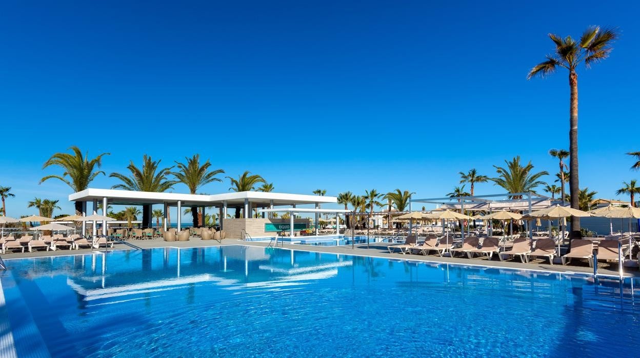 Reabre el Hotel Riu Chiclana