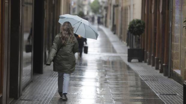 Cádiz, la única provincia andaluza por debajo de los cien casos diarios