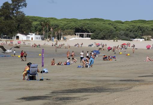 Playa de la Puntilla, en El Puerto.