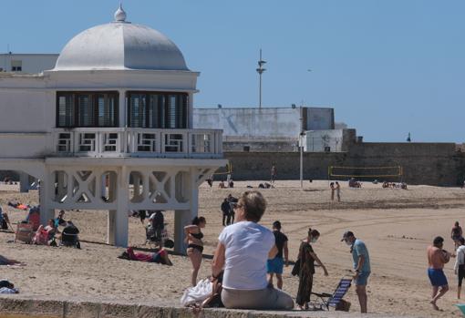 La playa de la Caleta, en Cádiz capital.