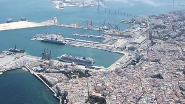 Debate en COPE sobre el presente y futuro de la provincia de Cádiz