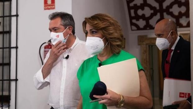 Cádiz apuesta por Juan Espadas, que arrasa en las primarias del PSOE contra Susana Díaz