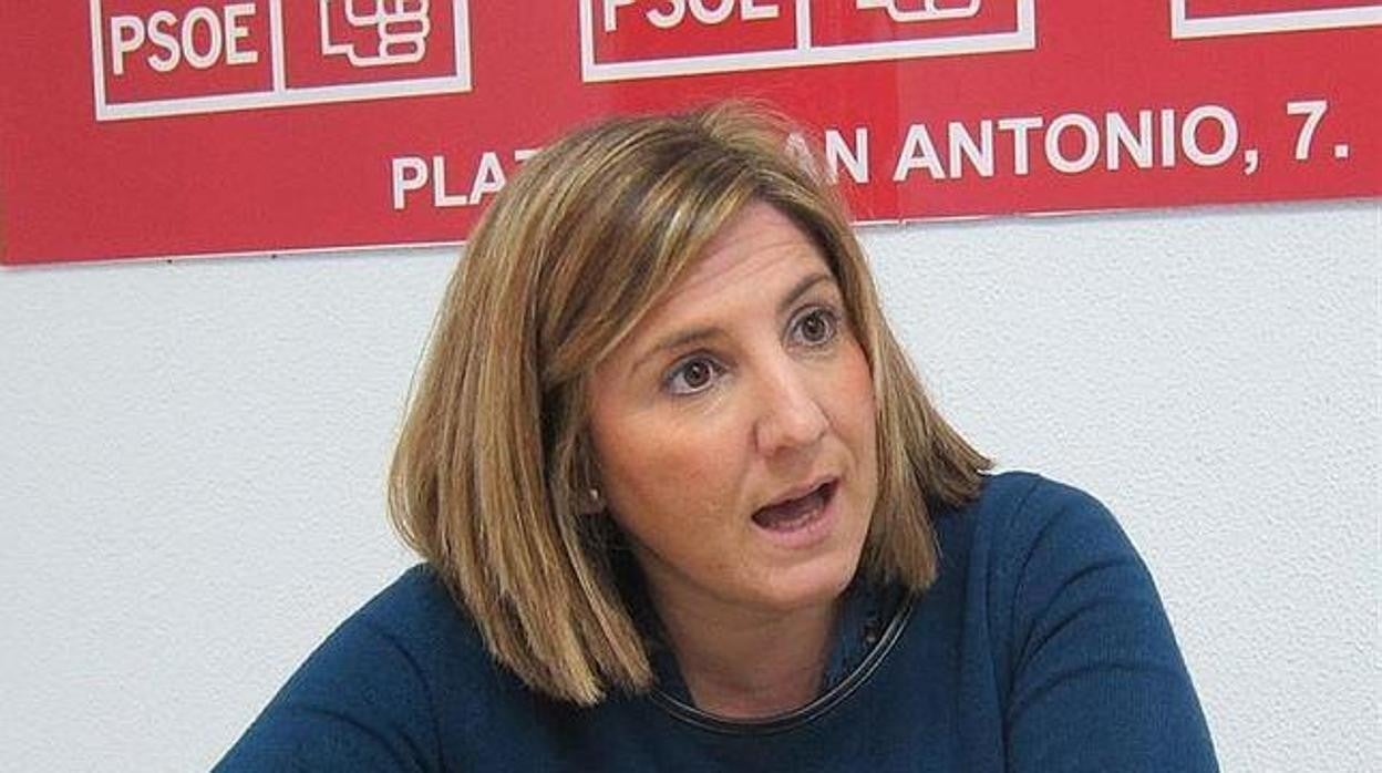 Irene García felicita a Juan Espadas por su victoria indiscutible que abre nueva etapa en el PSOE-A