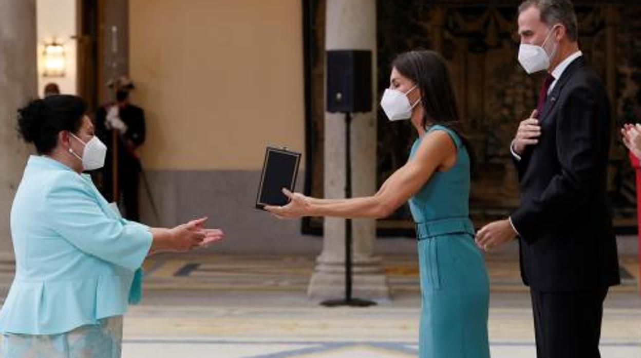 María Vargas en la ceremonia de entrega de las Medallas de Oro al Mérito en las Bellas Artes 2018 y 2019